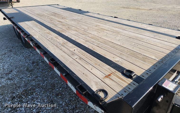 image for item MW9579 2020 Sure-Trac  equipment trailer