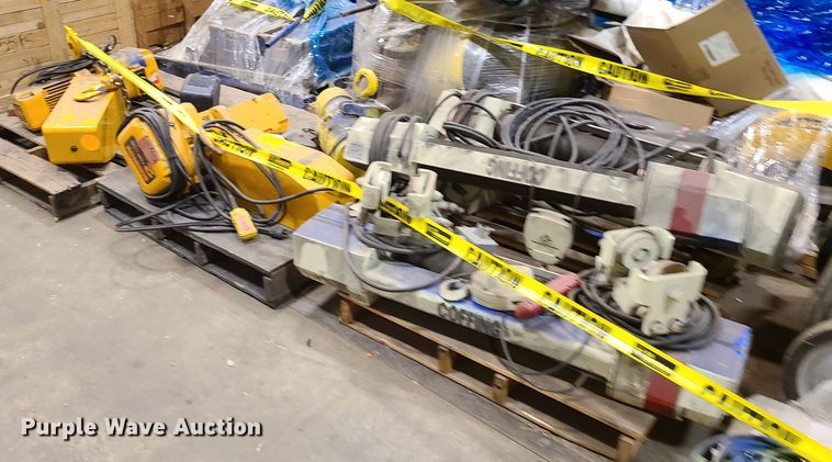 image for item MX9540 (9) hoists