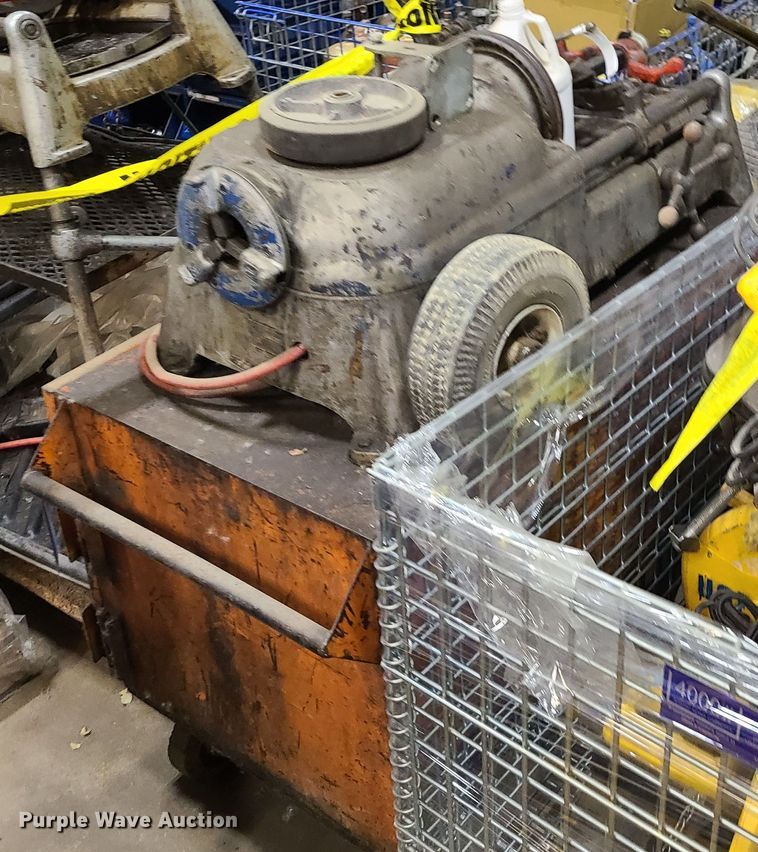 image for item MX9542 (3) Ridgid pipe threaders