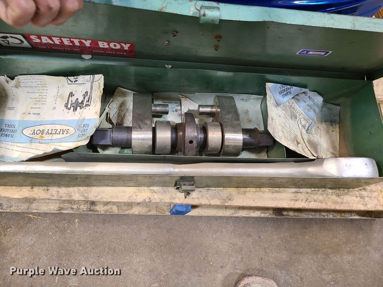 image for item MX9543 Tools