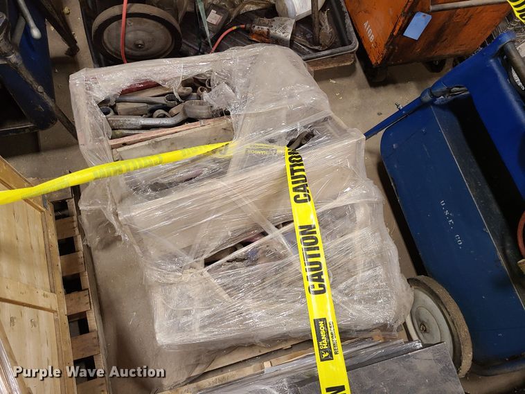 image for item MX9548 Tools