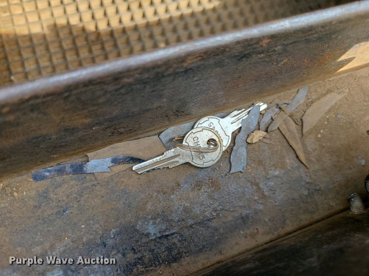 image for item MX9597 2017 Load Trail  utility trailer