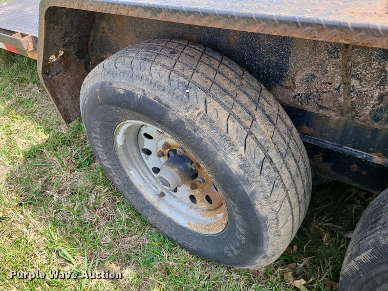 image for item MX9597 2017 Load Trail  utility trailer