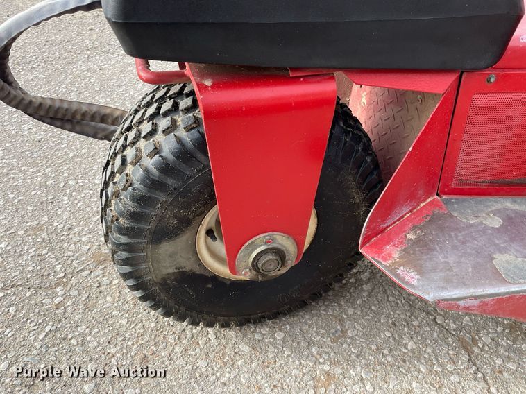 image for item MY9055 Toro Sand Pro 5000  bunker rake