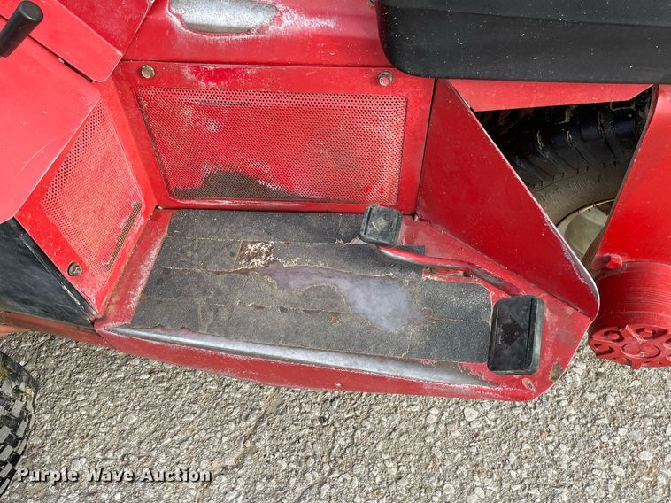 image for item MY9055 Toro Sand Pro 5000  bunker rake