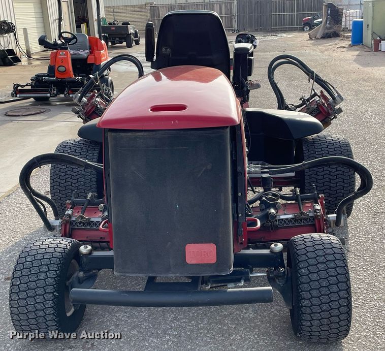 image for item MY9056 Toro Reelmaster 5410  reel mower