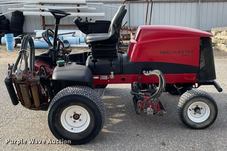 image for item MY9056 Toro Reelmaster 5410  reel mower