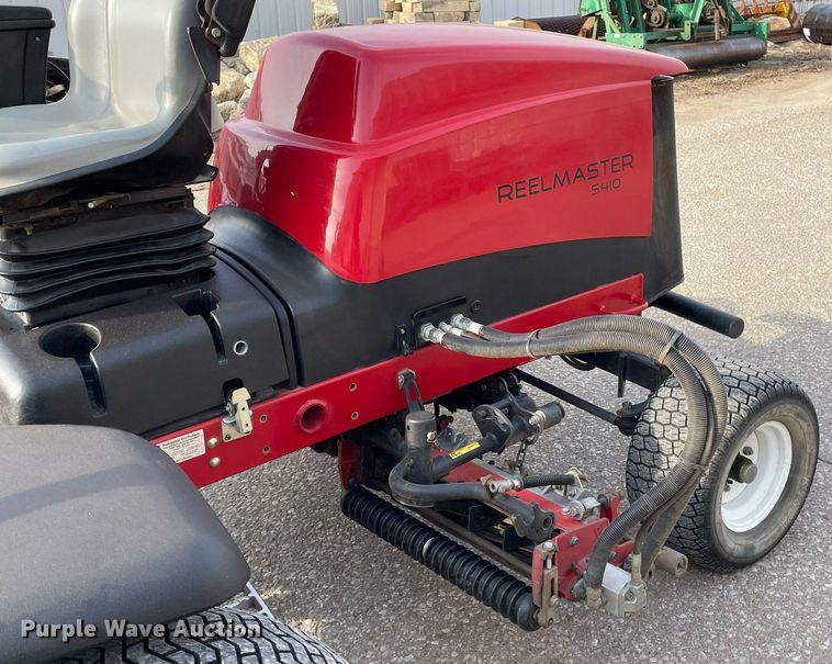 image for item MY9056 Toro Reelmaster 5410  reel mower
