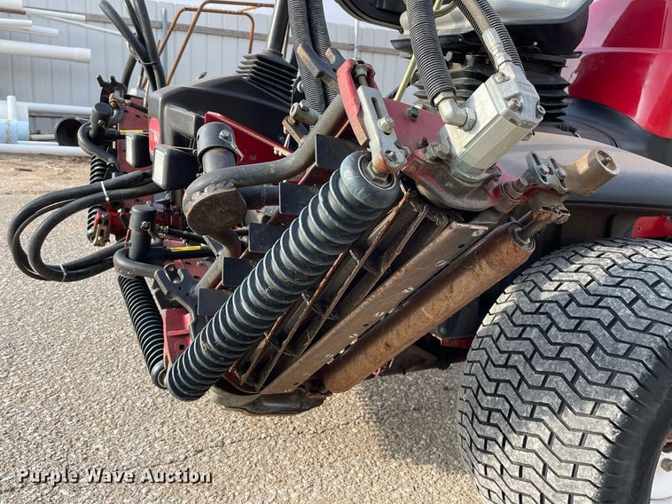 image for item MY9056 Toro Reelmaster 5410  reel mower