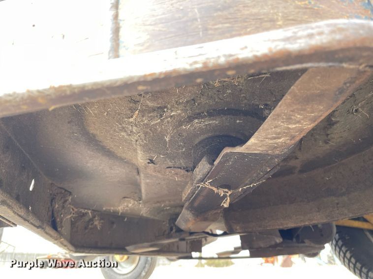 image for item MY9130 Excel 2500 Compact ZTR lawn mower