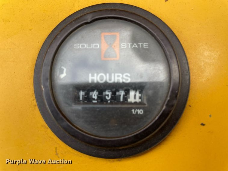 image for item MY9130 Excel 2500 Compact ZTR lawn mower