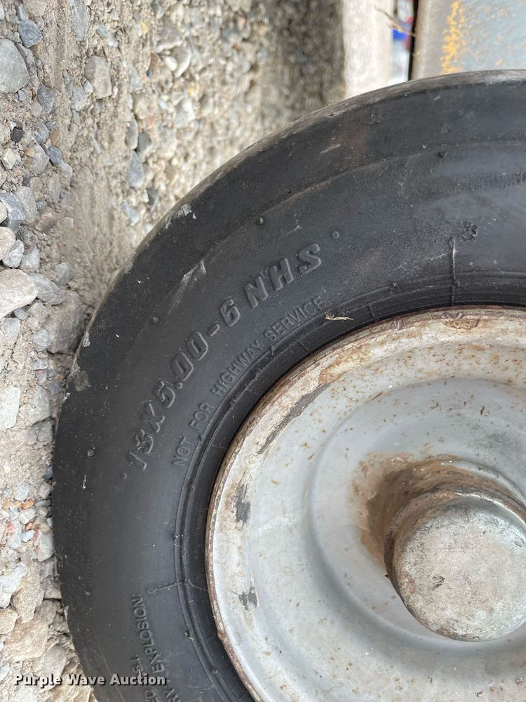 image for item MY9130 Excel 2500 Compact ZTR lawn mower