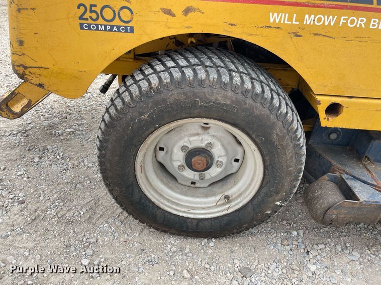 image for item MY9130 Excel 2500 Compact ZTR lawn mower