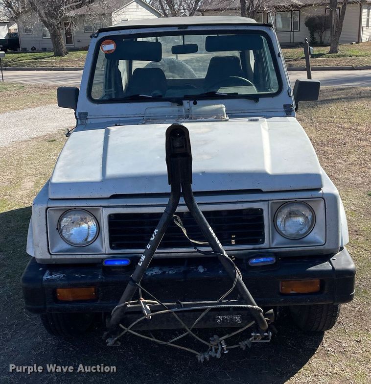 image for item MY9146 1988 Suzuki Samurai  SUV