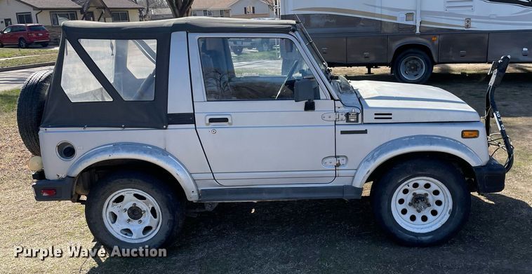 image for item MY9146 1988 Suzuki Samurai  SUV