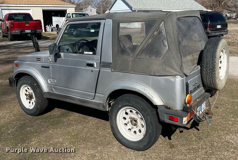 image for item MY9146 1988 Suzuki Samurai  SUV