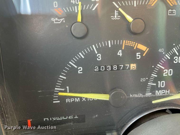 image for item MY9225 1994 Chevrolet K1500  Ext. Cab pickup truck