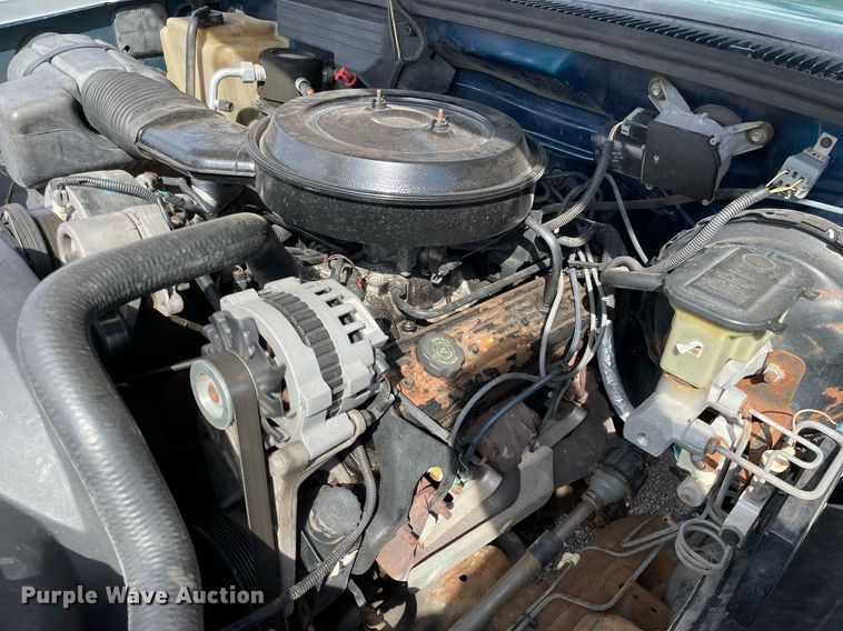 image for item MY9225 1994 Chevrolet K1500  Ext. Cab pickup truck