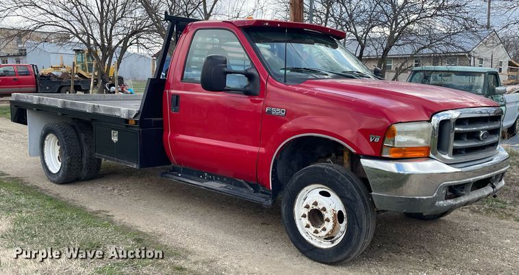 image for item MY9232 1999 Ford F550 Super Duty  flatbed truck