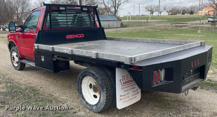 image for item MY9232 1999 Ford F550 Super Duty  flatbed truck