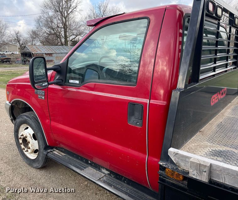 image for item MY9232 1999 Ford F550 Super Duty  flatbed truck