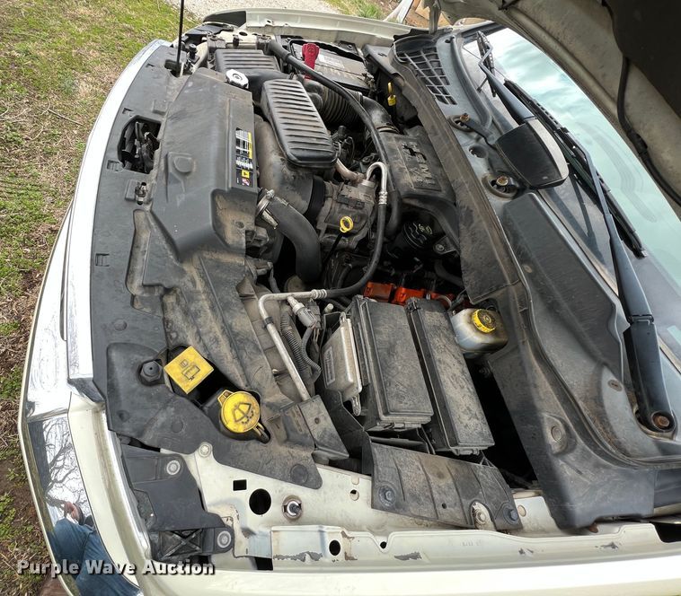 image for item MY9550 2008 Chrysler Aspen Limited  SUV