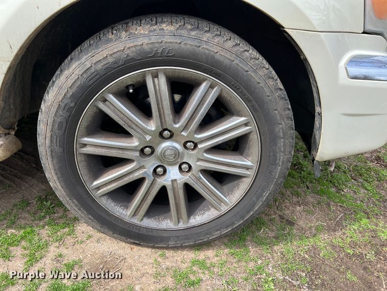 image for item MY9550 2008 Chrysler Aspen Limited  SUV