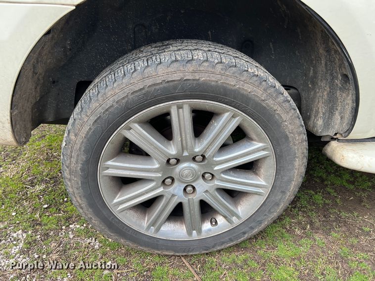 image for item MY9550 2008 Chrysler Aspen Limited  SUV