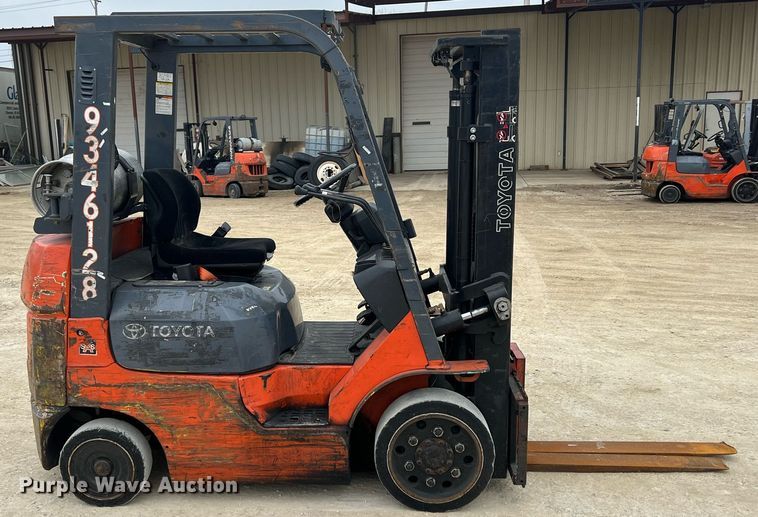 image for item MY9557 Toyota 7FGCU20  forklift