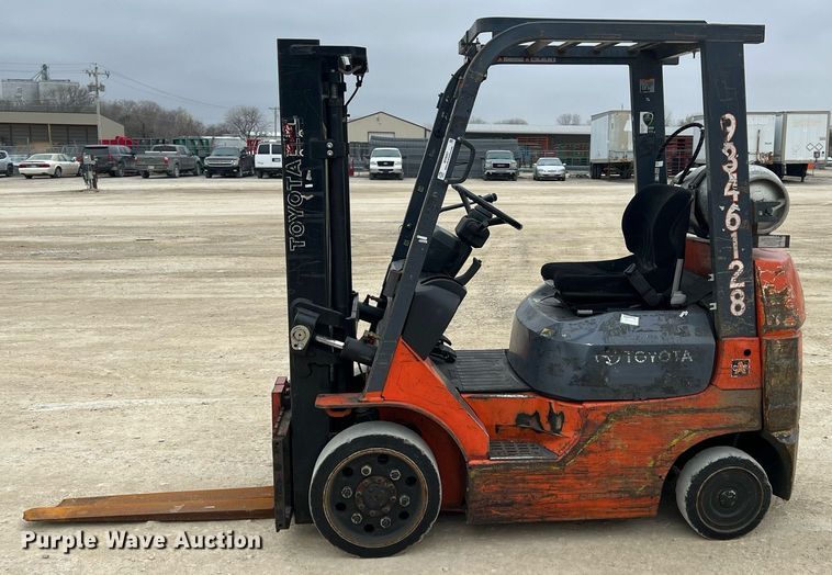 image for item MY9557 Toyota 7FGCU20  forklift
