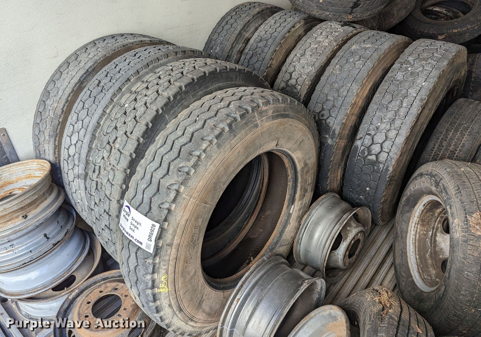 (8) Goodyear G282 MSD 11R24.5 tires in Oklahoma City, OK Item DR6926