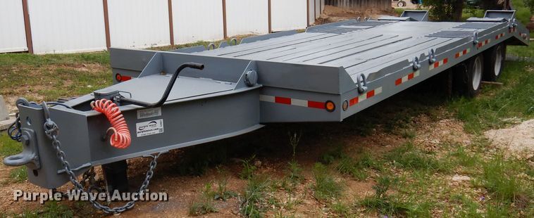 image for item DJ0827 1999 Interstate 40DLA  equipment trailer