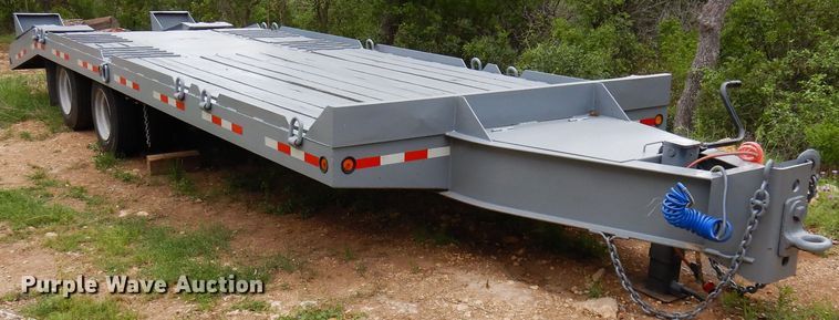 image for item DJ0827 1999 Interstate 40DLA  equipment trailer