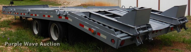 image for item DJ0827 1999 Interstate 40DLA  equipment trailer