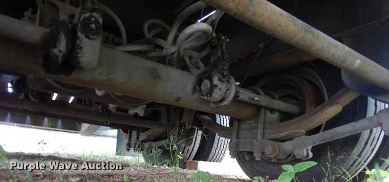 image for item DJ0827 1999 Interstate 40DLA  equipment trailer