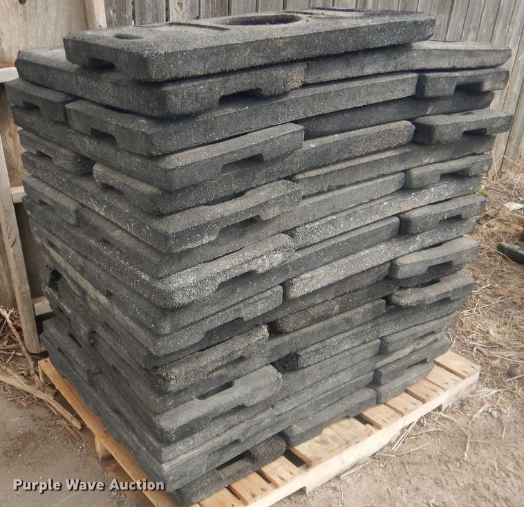 image for item DJ7013 Approximately 166 traffic cone weights