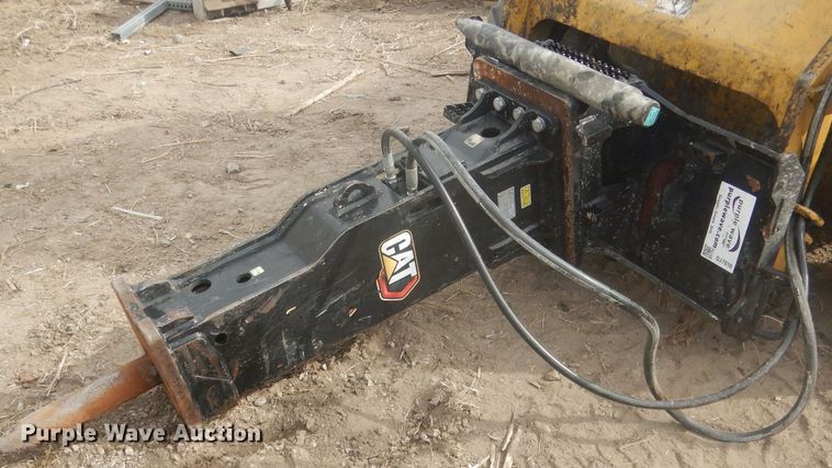 image for item DJ7016 Caterpillar B8  skid steer breaker