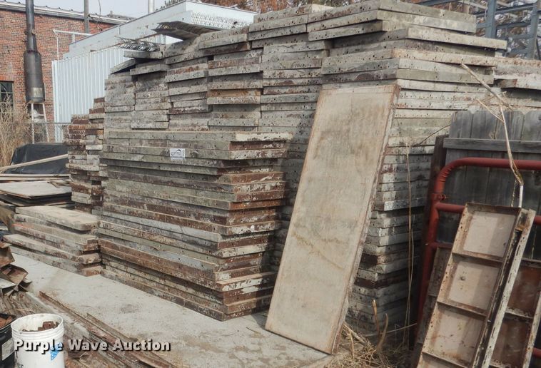 image for item DJ7018 Concrete forms