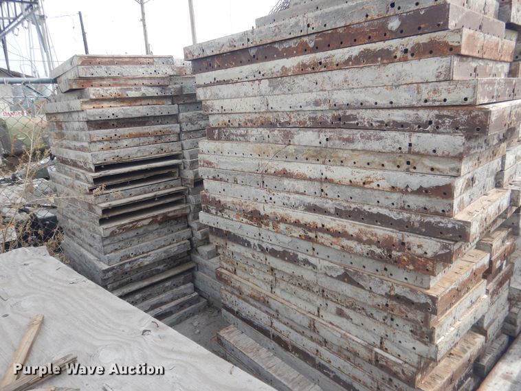 image for item DJ7018 Concrete forms