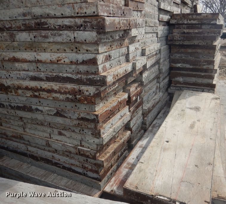 image for item DJ7018 Concrete forms