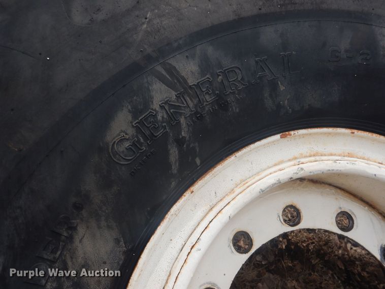 image for item DJ7022 (4) Toyo 16.00-24 tires and wheels