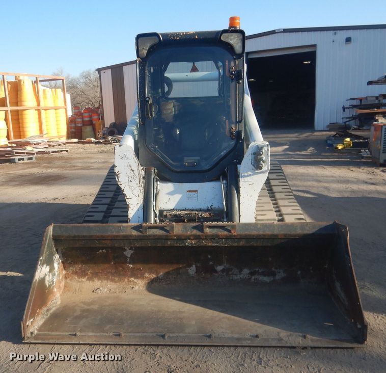 image for item DJ7023 2014 Bobcat T750  skid steer loader