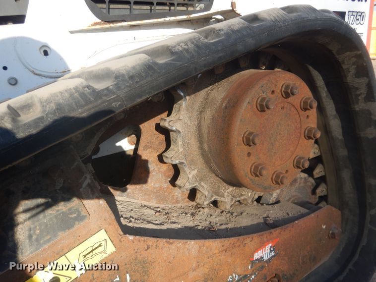 image for item DJ7023 2014 Bobcat T750  skid steer loader