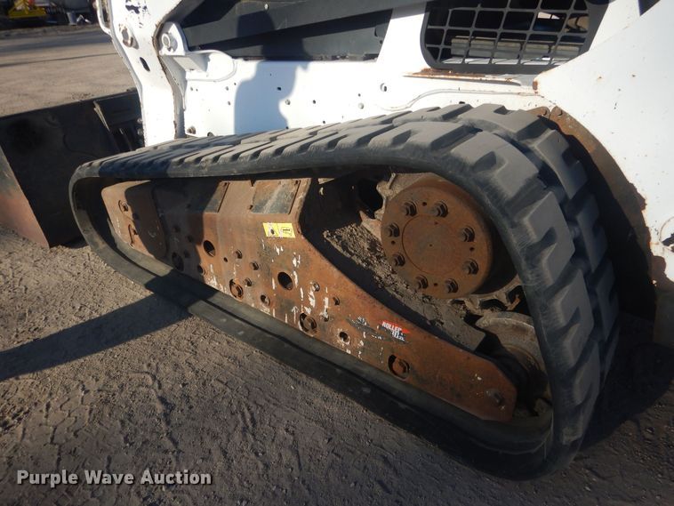 image for item DJ7023 2014 Bobcat T750  skid steer loader