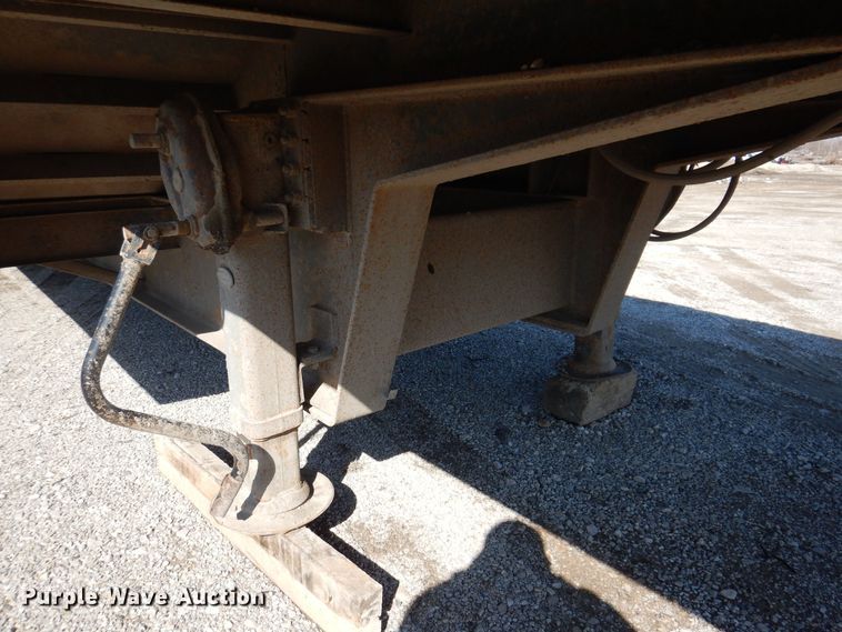 image for item DK5200 1999 Ledwell HT48102  drop deck trailer