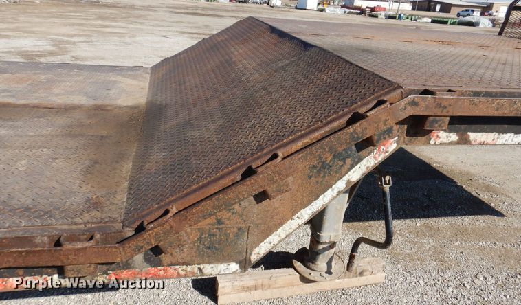 image for item DK5200 1999 Ledwell HT48102  drop deck trailer