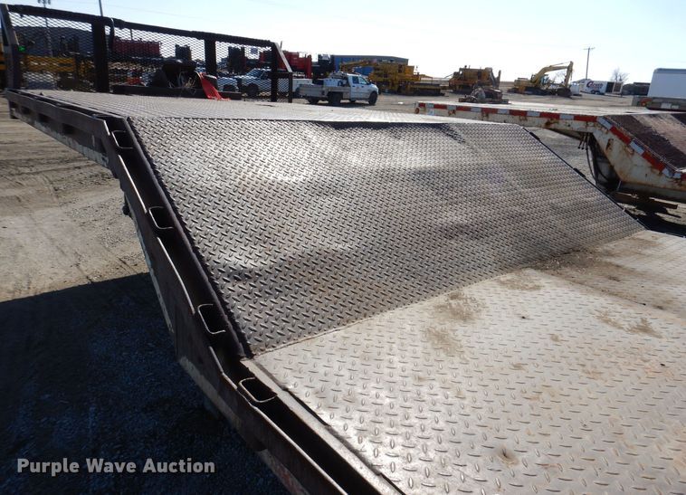 image for item DK5200 1999 Ledwell HT48102  drop deck trailer