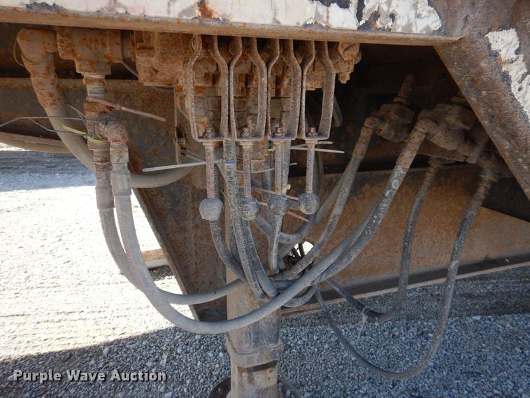 image for item DK5200 1999 Ledwell HT48102  drop deck trailer