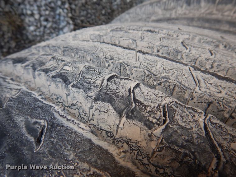 image for item DK5200 1999 Ledwell HT48102  drop deck trailer