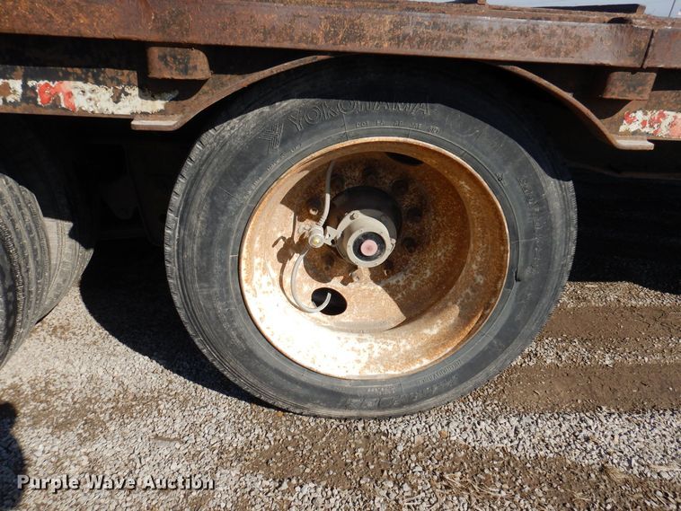 image for item DK5200 1999 Ledwell HT48102  drop deck trailer